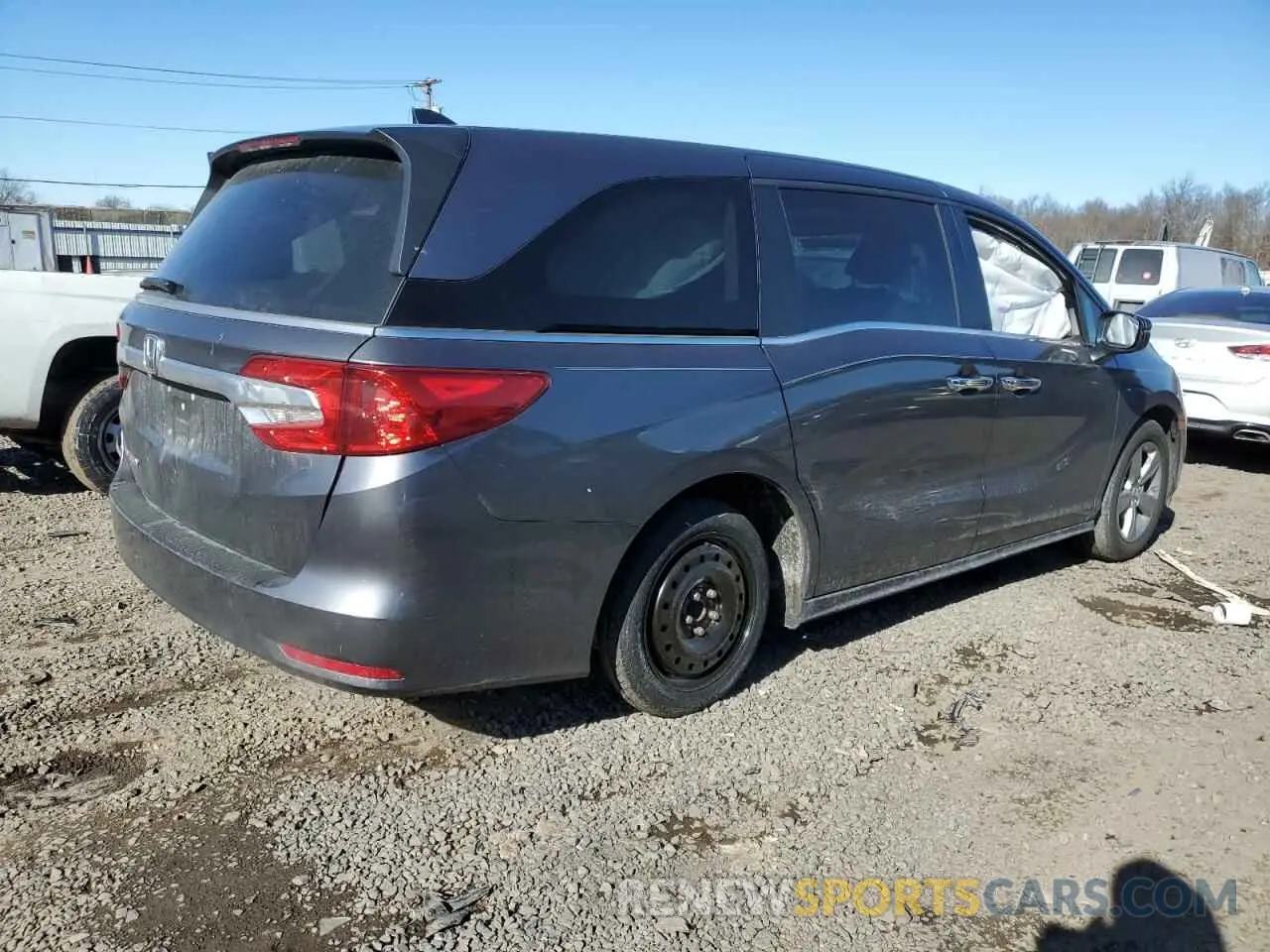 3 fotografías del automóvil dañado 5FNRL6H74KB073086 HONDA All Models 2019