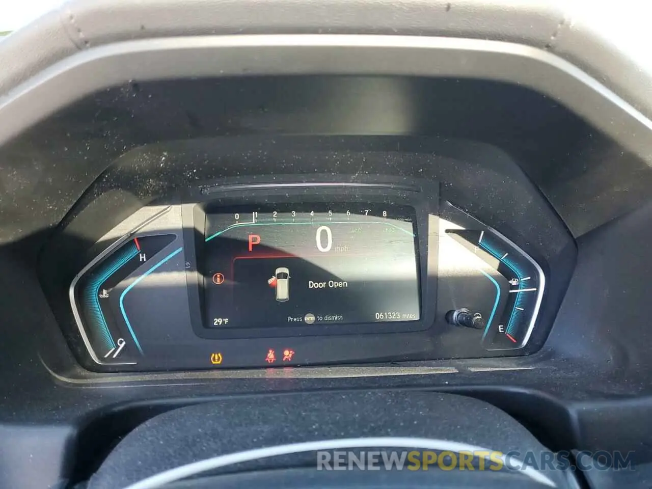 9 fotografías del automóvil dañado 5FNRL6H74KB073086 HONDA All Models 2019