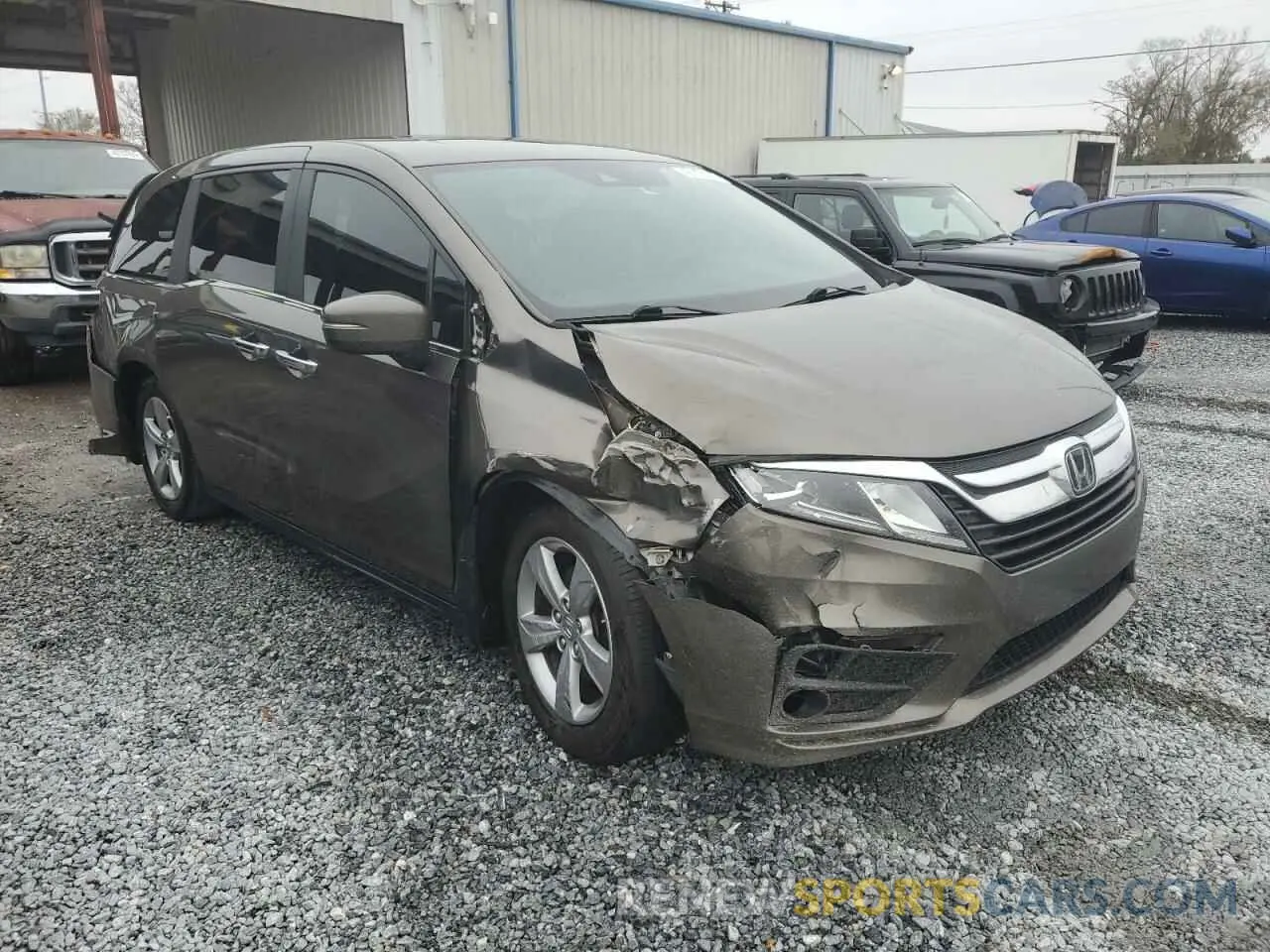4 fotografías del automóvil dañado 5FNRL6H74KB099395 HONDA All Models 2019