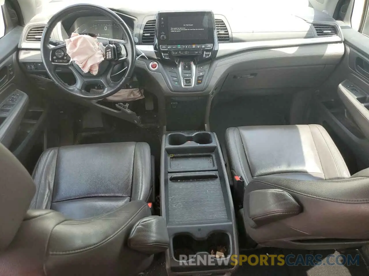 8 fotografías del automóvil dañado 5FNRL6H75KB003287 HONDA All Models 2019