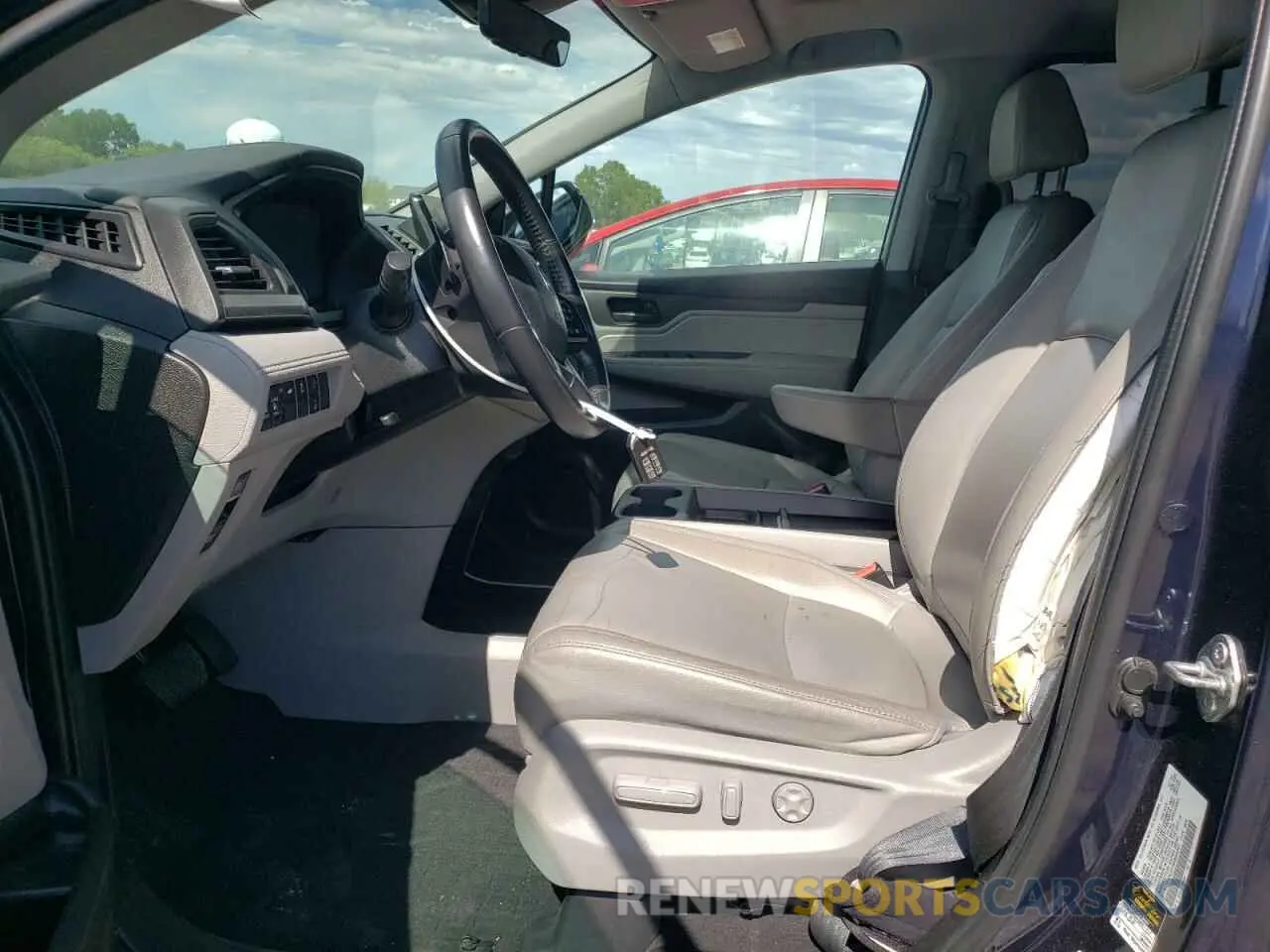 7 fotografías del automóvil dañado 5FNRL6H76KB044267 HONDA All Models 2019