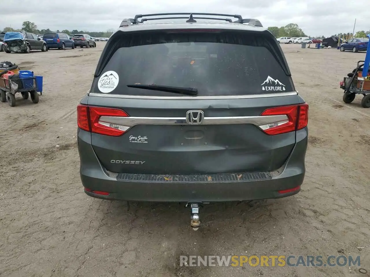 6 fotografías del automóvil dañado 5FNRL6H78KB071079 HONDA All Models 2019