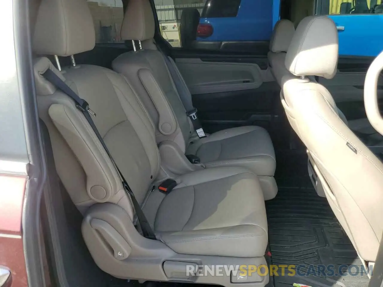 11 fotografías del automóvil dañado 5FNRL6H79KB030170 HONDA All Models 2019