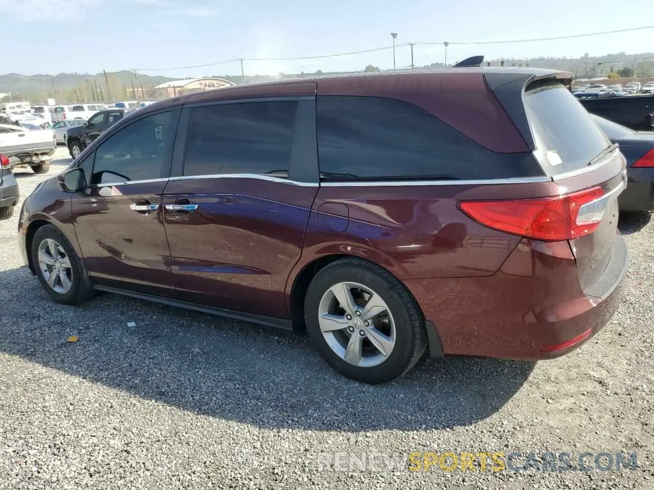 2 fotografías del automóvil dañado 5FNRL6H79KB030170 HONDA All Models 2019