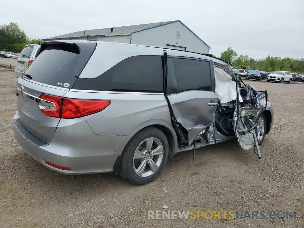 3 fotografías del automóvil dañado 5FNRL6H7XKB049729 HONDA All Models 2019