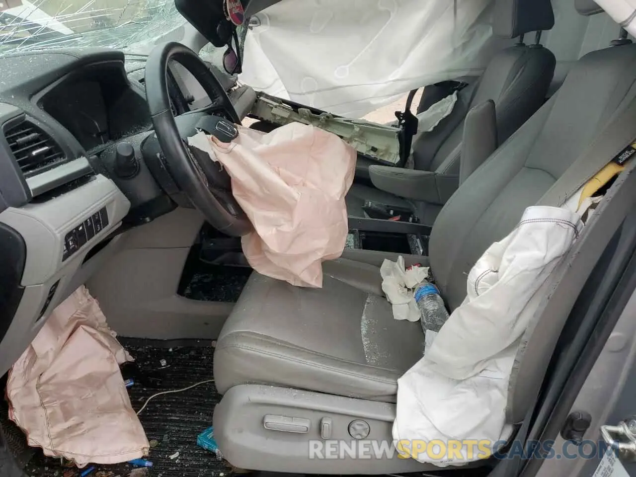 7 fotografías del automóvil dañado 5FNRL6H7XKB049729 HONDA All Models 2019