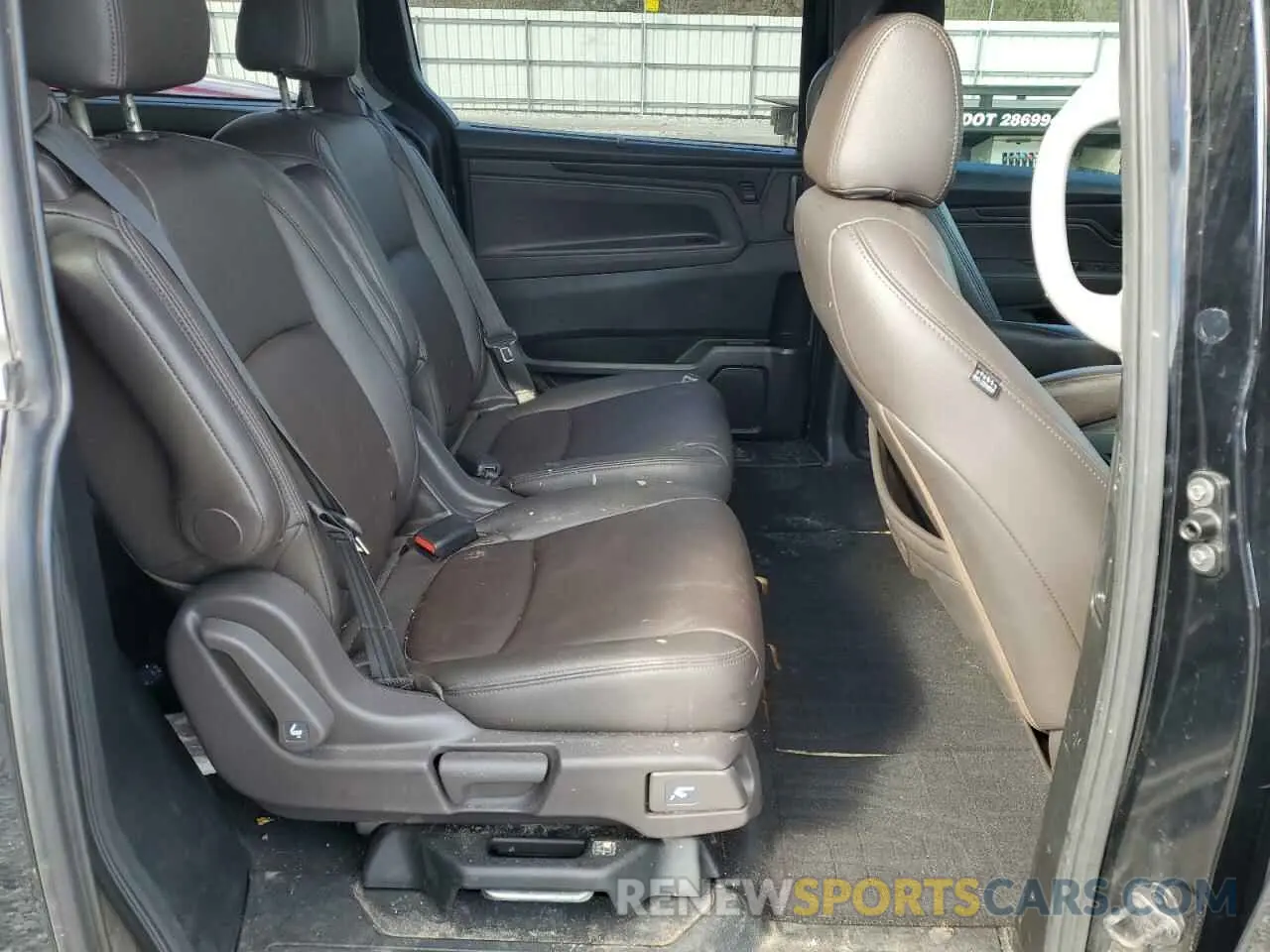 11 fotografías del automóvil dañado 5FNRL6H56LB065958 HONDA All Models 2020