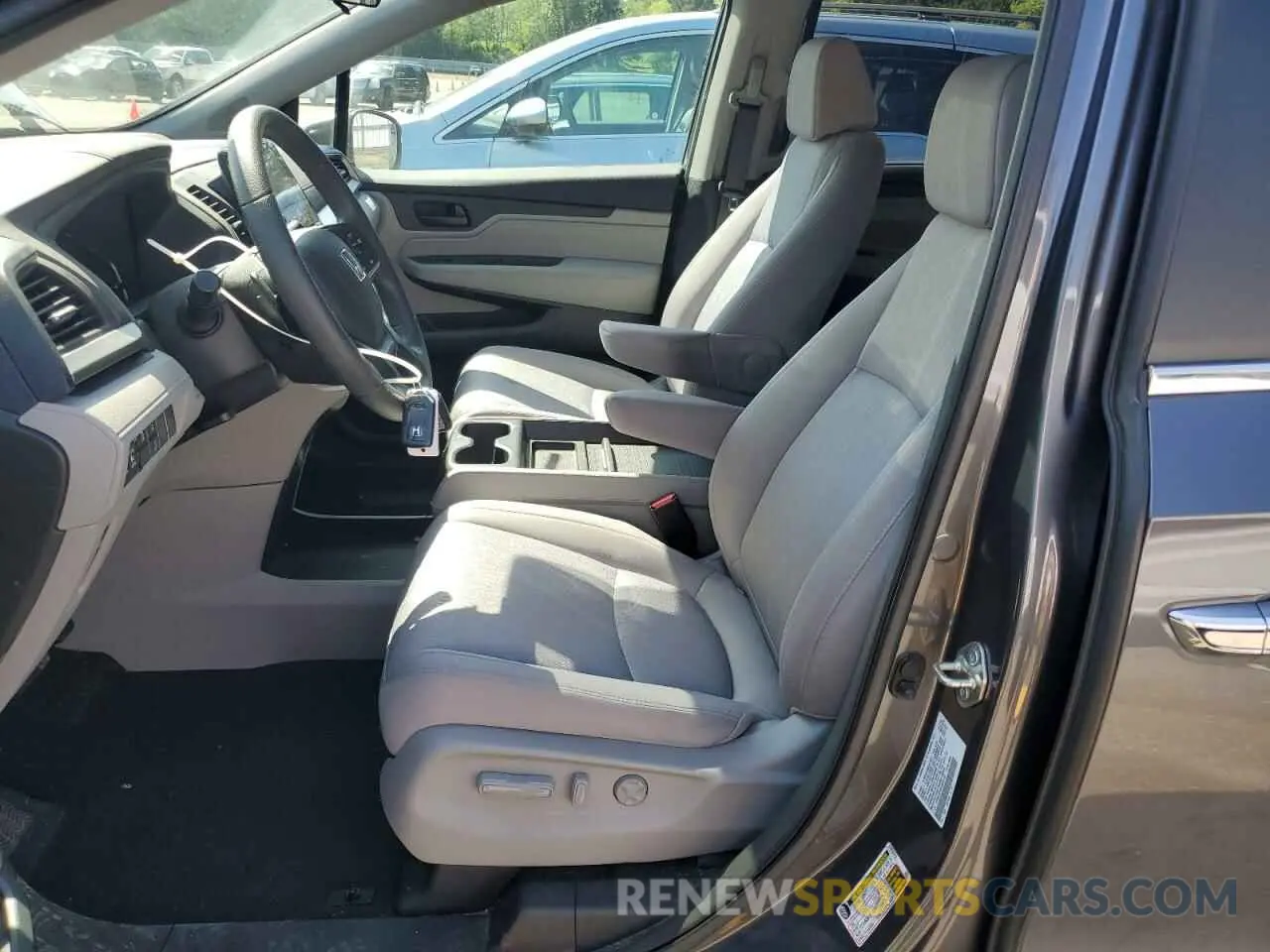 7 fotografías del automóvil dañado 5FNRL6H58LB036140 HONDA All Models 2020