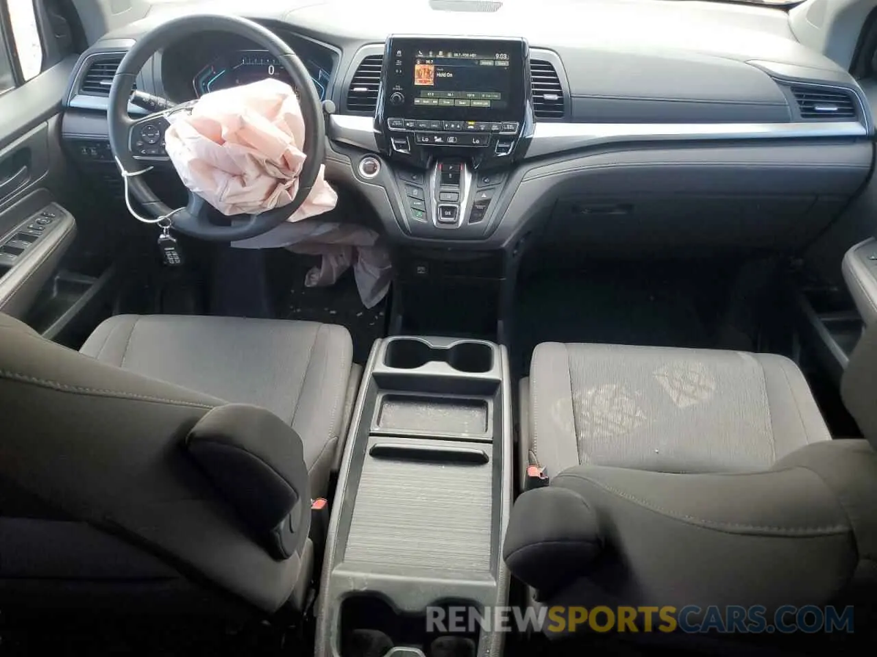 8 fotografías del automóvil dañado 5FNRL6H5XLB012518 HONDA All Models 2020