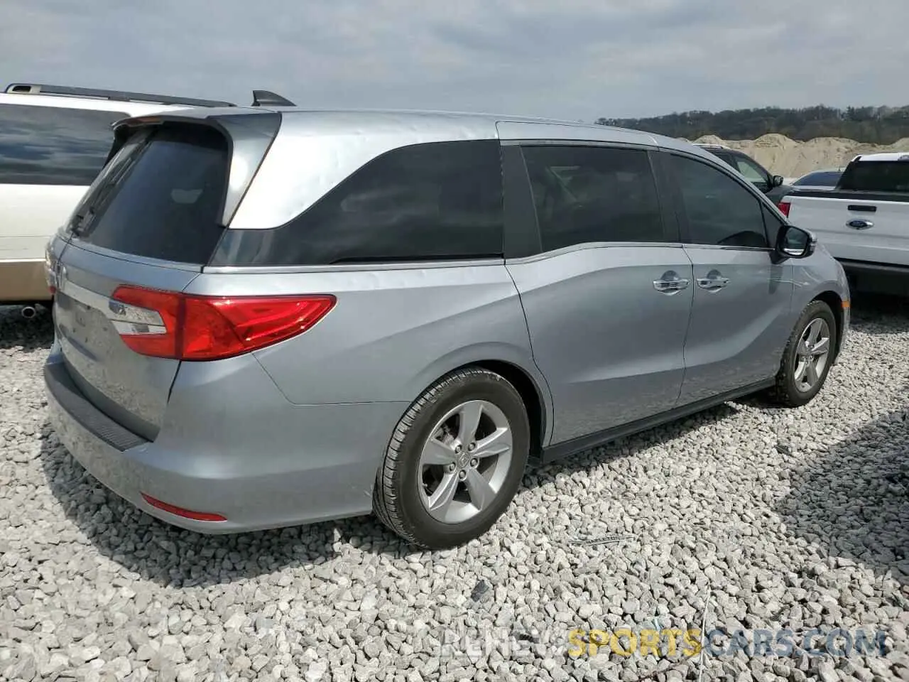 3 fotografías del automóvil dañado 5FNRL6H72LB048687 HONDA All Models 2020