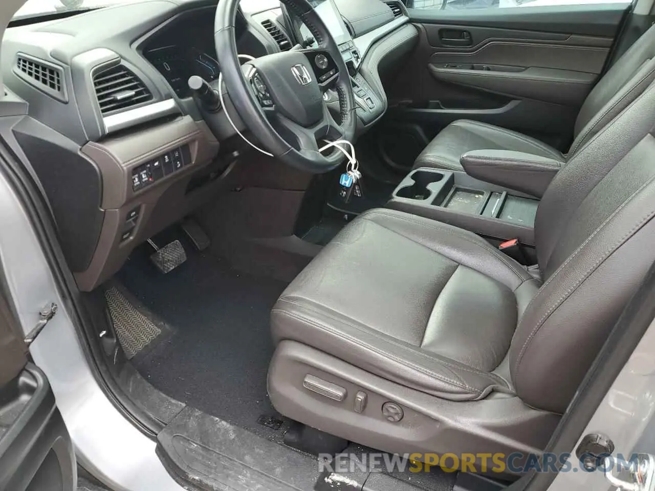 7 fotografías del automóvil dañado 5FNRL6H72LB048687 HONDA All Models 2020
