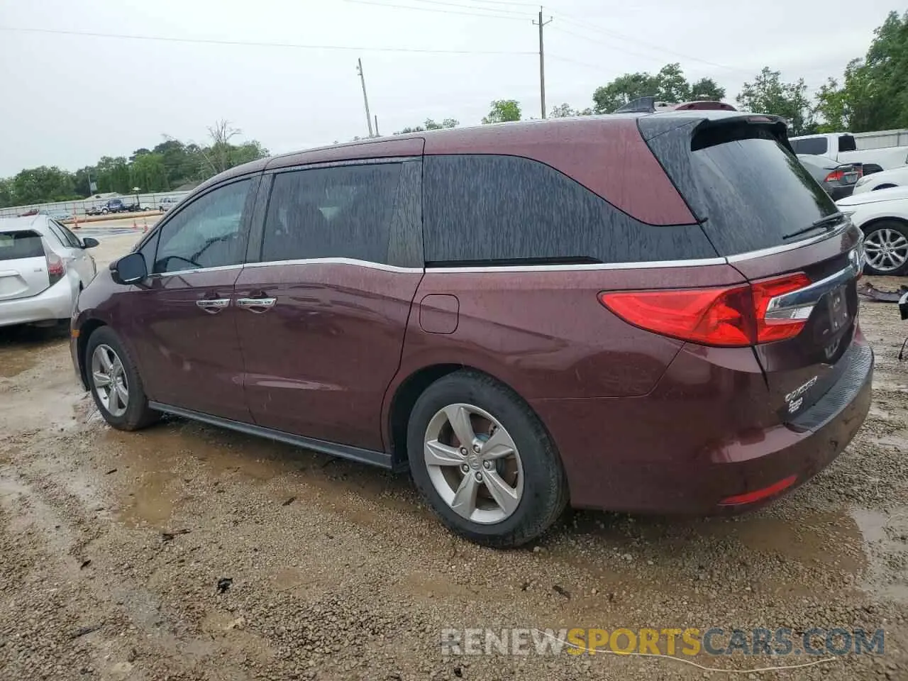 2 fotografías del automóvil dañado 5FNRL6H74LB024326 HONDA All Models 2020