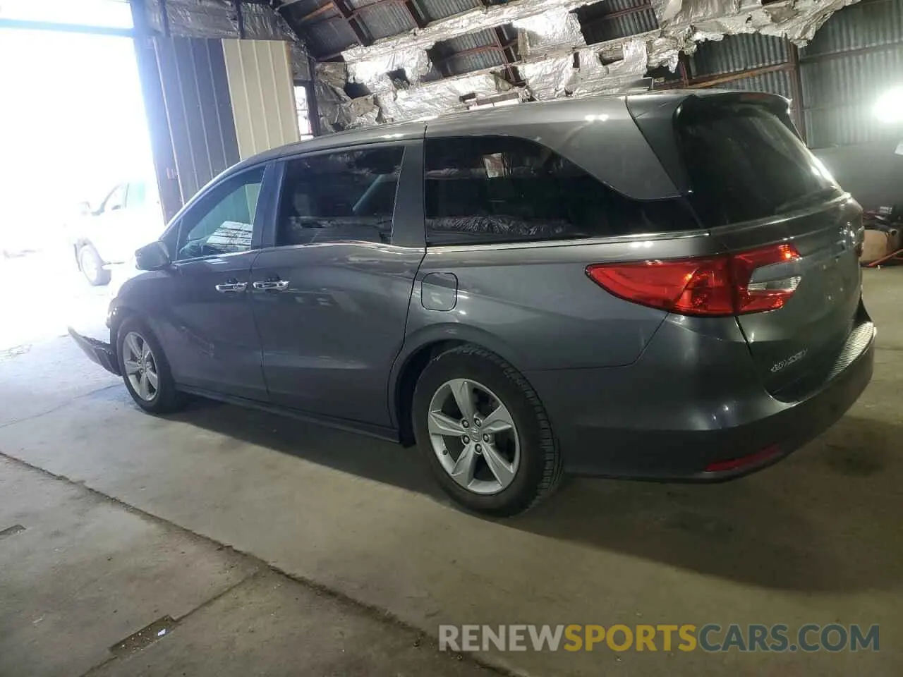 2 fotografías del automóvil dañado 5FNRL6H75LB043273 HONDA All Models 2020