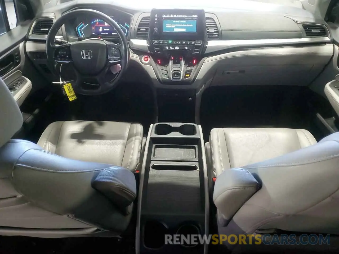 8 fotografías del automóvil dañado 5FNRL6H75LB043273 HONDA All Models 2020