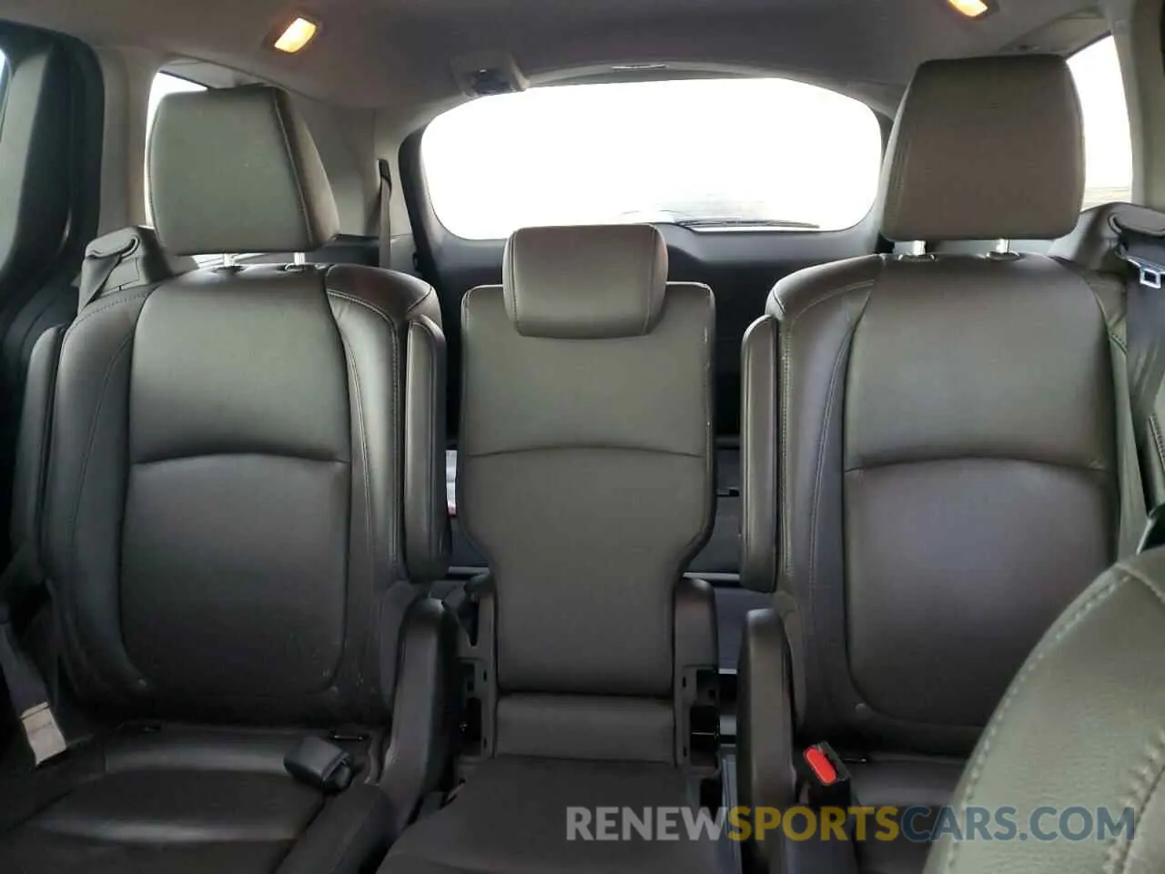 10 fotografías del automóvil dañado 5FNRL6H77LB027558 HONDA All Models 2020