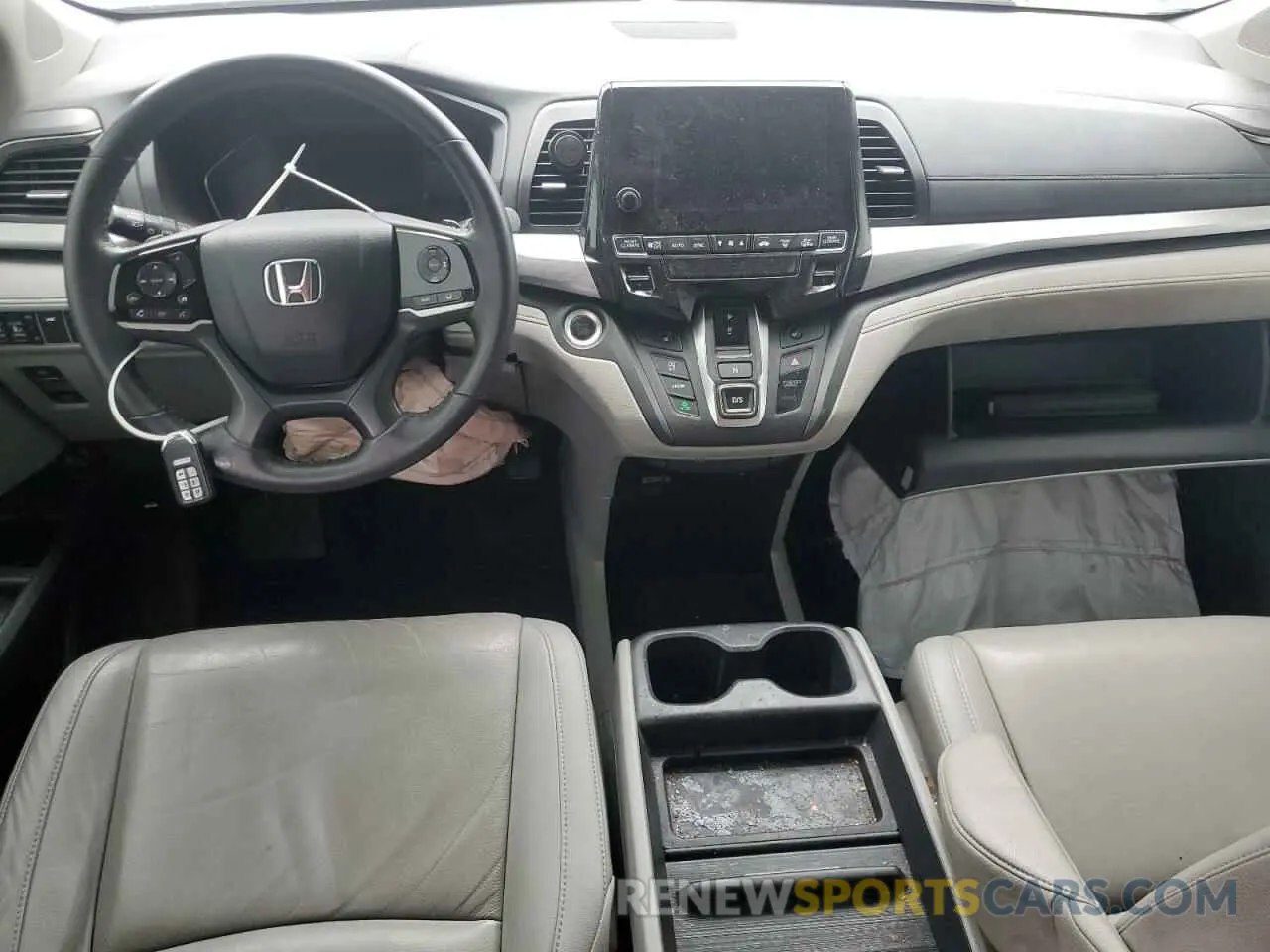 8 fotografías del automóvil dañado 5FNRL6H78LB021123 HONDA All Models 2020