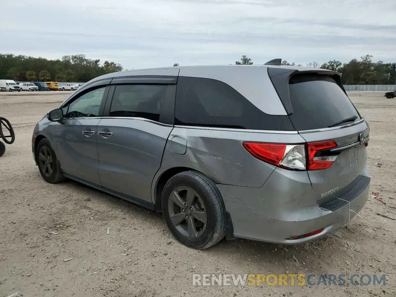 2 fotografías del automóvil dañado 5FNRL6H59MB044233 HONDA All Models 2021