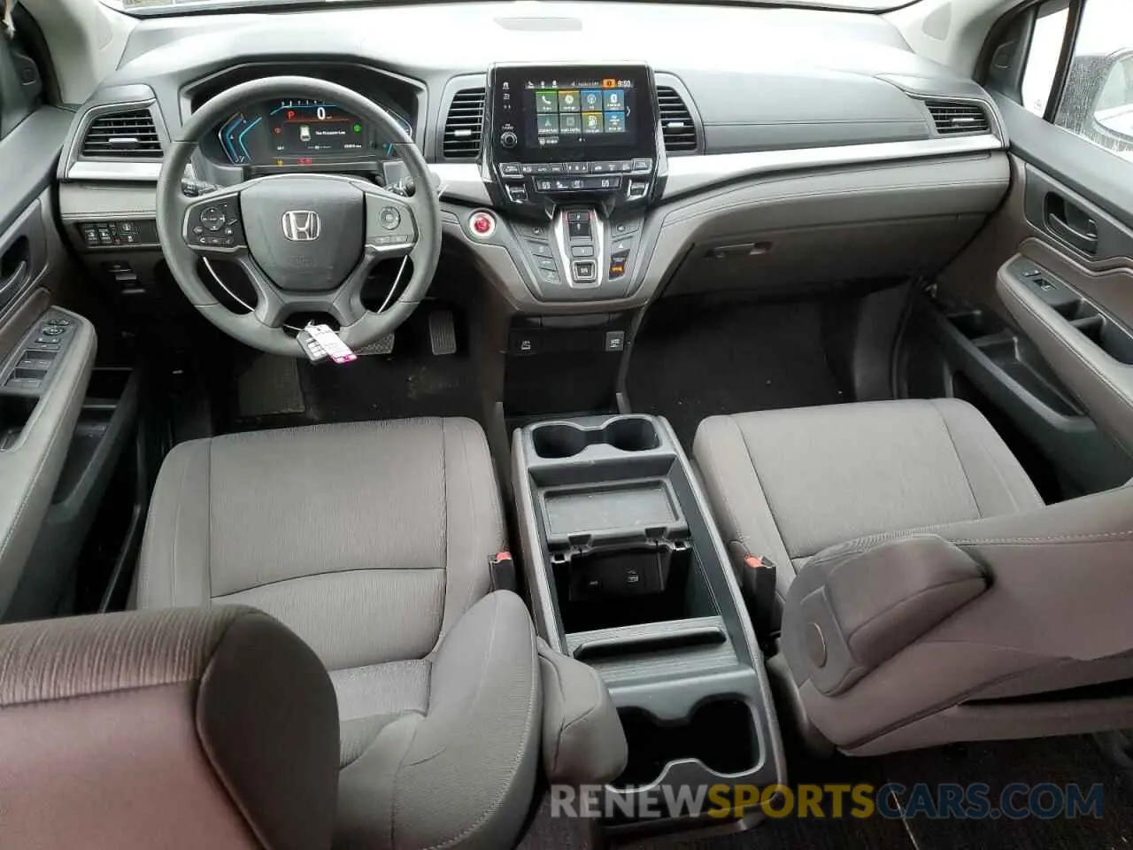 8 fotografías del automóvil dañado 5FNRL6H59MB044233 HONDA All Models 2021