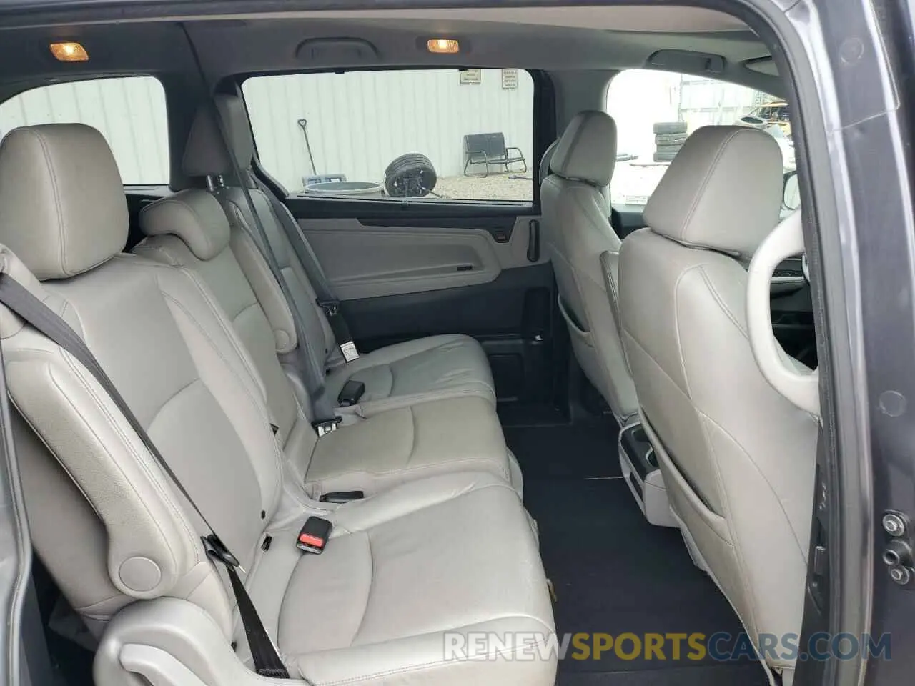 11 fotografías del automóvil dañado 5FNRL6H76MB006265 HONDA All Models 2021