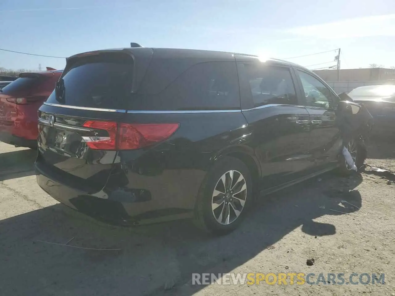 3 fotografías del automóvil dañado 5FNRL6H78MB021365 HONDA All Models 2021