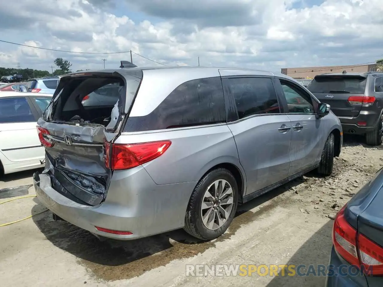 3 fotografías del automóvil dañado 5FNRL6H79MB044718 HONDA All Models 2021