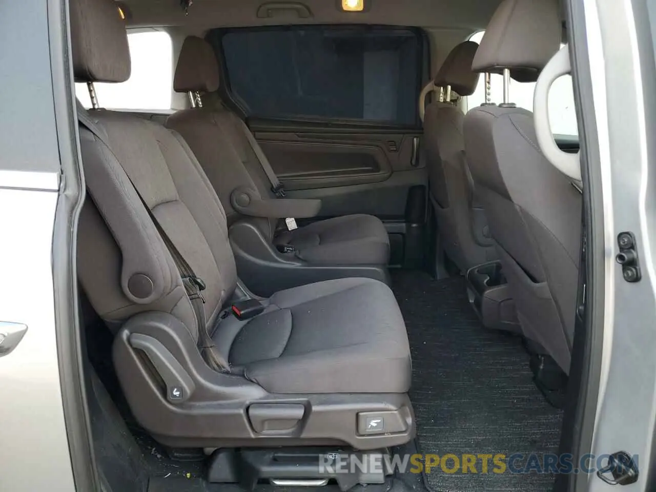 11 fotografías del automóvil dañado 5FNRL6H54NB030743 HONDA All Models 2022