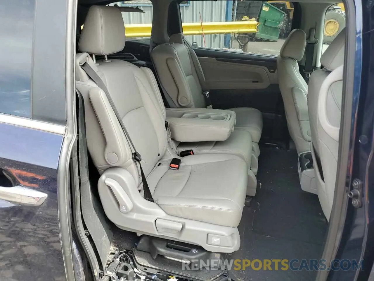 11 fotografías del automóvil dañado 5FNRL6H74NB028086 HONDA All Models 2022