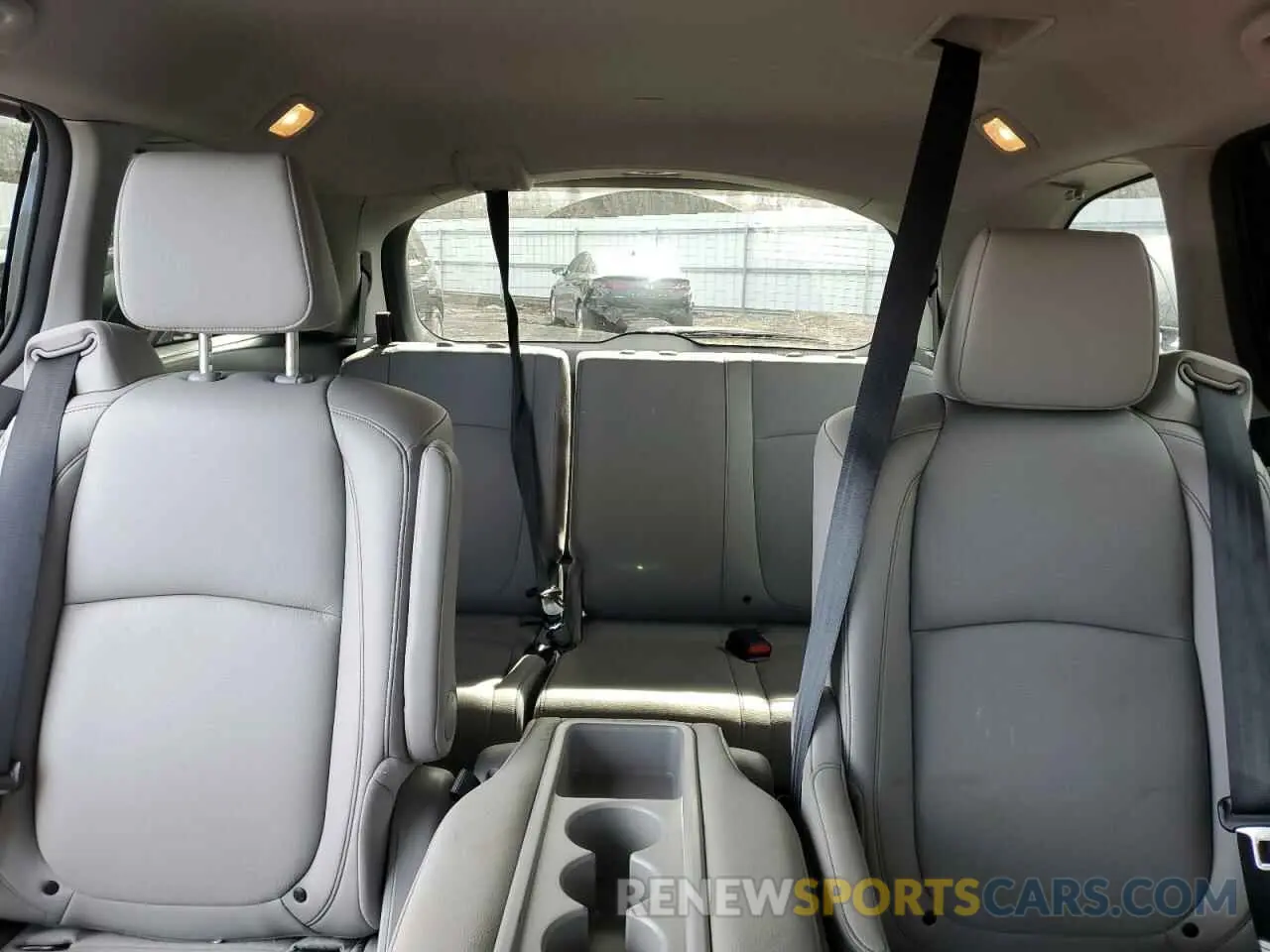 10 fotografías del automóvil dañado 5FNRL6H63PB071750 HONDA All Models 2023