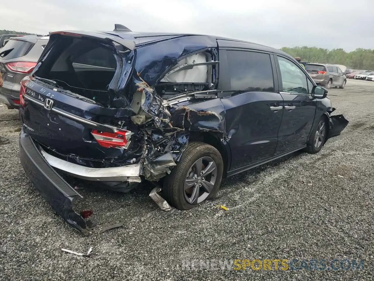 3 fotografías del automóvil dañado 5FNRL6H53RB005239 HONDA All Models 2024