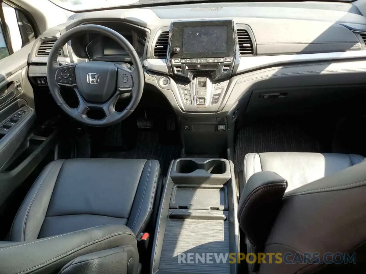 8 fotografías del automóvil dañado 5FNRL6H66RB039099 HONDA All Models 2024
