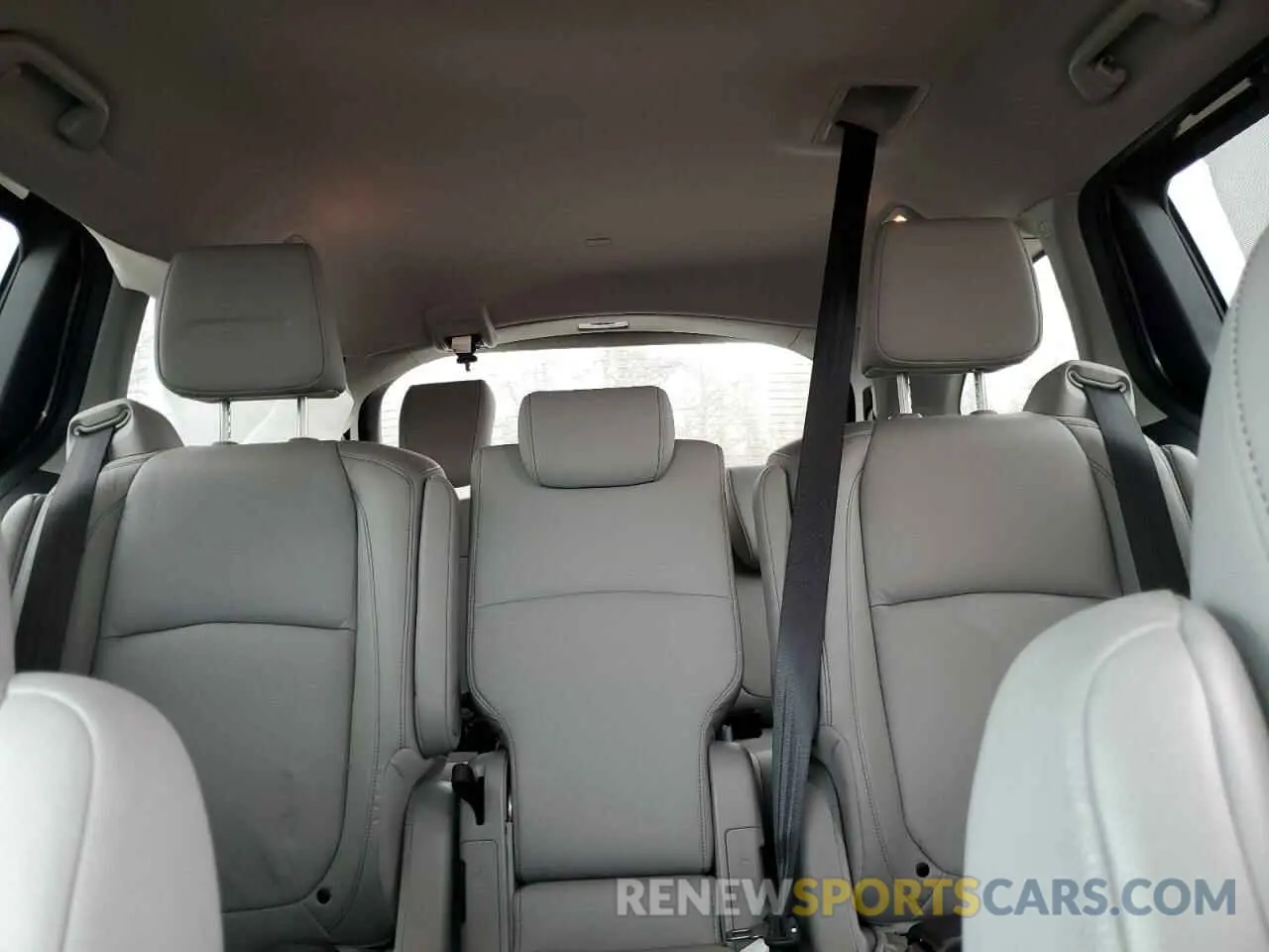 10 fotografías del automóvil dañado 5FNRL6H6XRB041552 HONDA All Models 2024