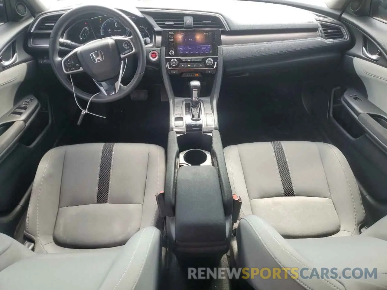 8 fotografías del automóvil dañado 19XFC1F30KE018520 HONDA CIVIC 2019