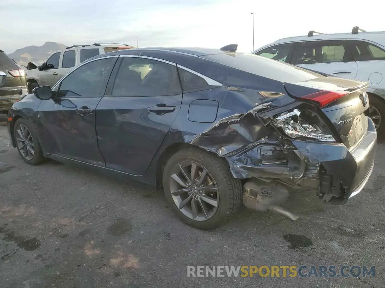 2 fotografías del automóvil dañado 19XFC1F30KE216515 HONDA CIVIC 2019