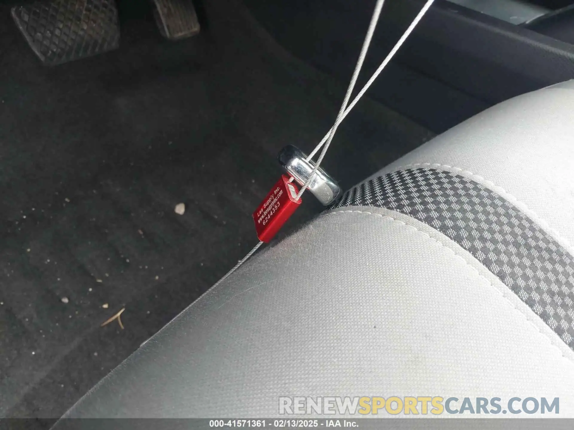 11 fotografías del automóvil dañado 19XFC1F31KE002777 HONDA CIVIC 2019