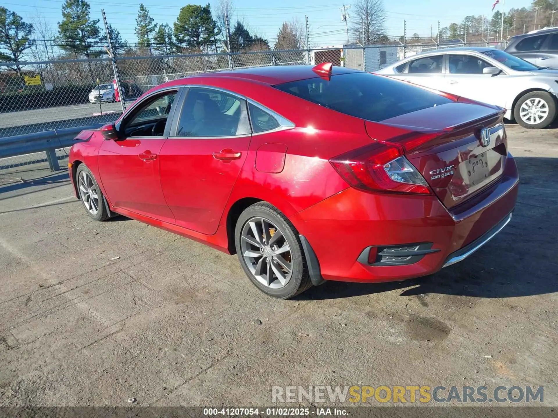 3 fotografías del automóvil dañado 19XFC1F33KE004367 HONDA CIVIC 2019
