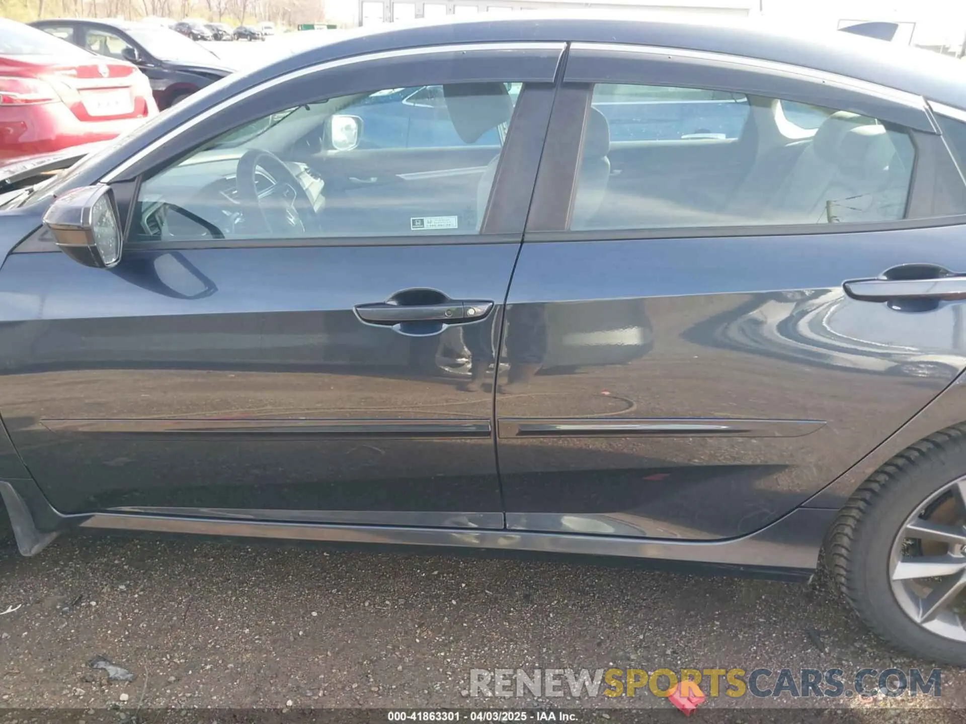 15 fotografías del automóvil dañado 19XFC1F33KE010363 HONDA CIVIC 2019