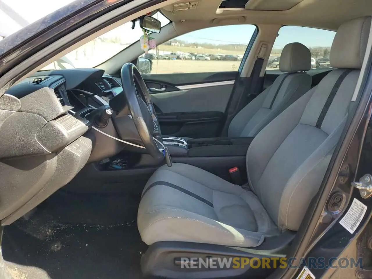7 fotografías del automóvil dañado 19XFC1F33KE019497 HONDA CIVIC 2019