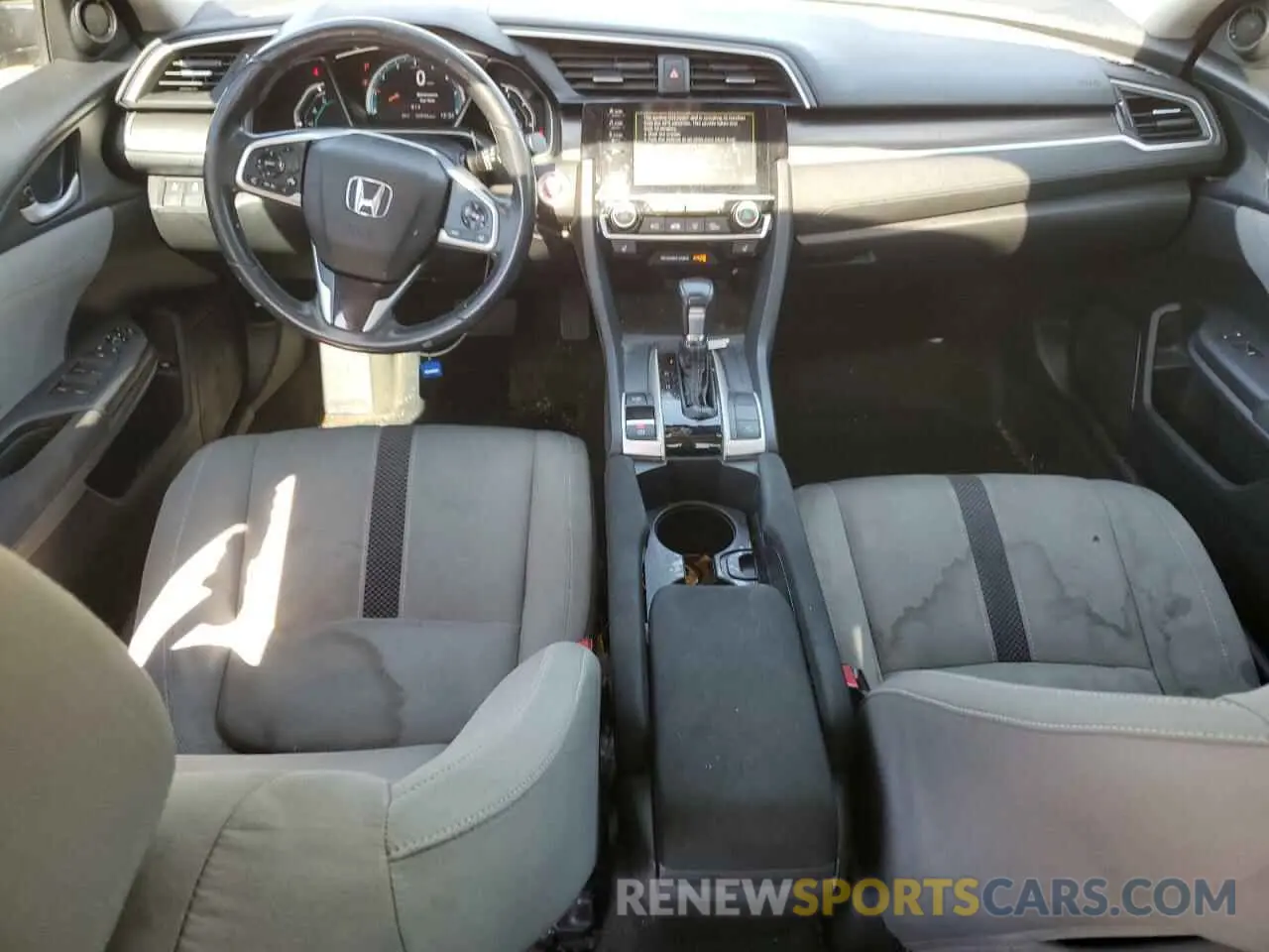 8 fotografías del automóvil dañado 19XFC1F33KE019497 HONDA CIVIC 2019