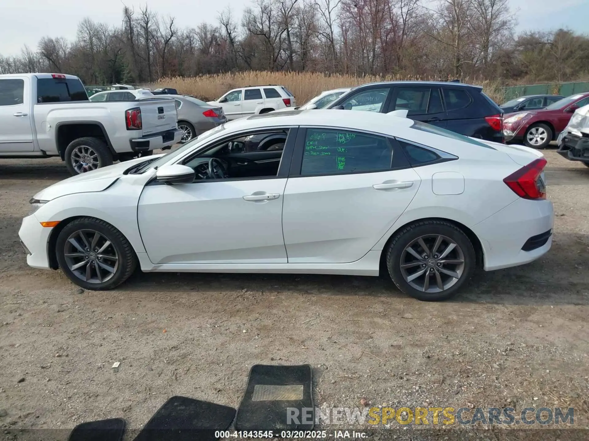 14 fotografías del automóvil dañado 19XFC1F34KE018682 HONDA CIVIC 2019