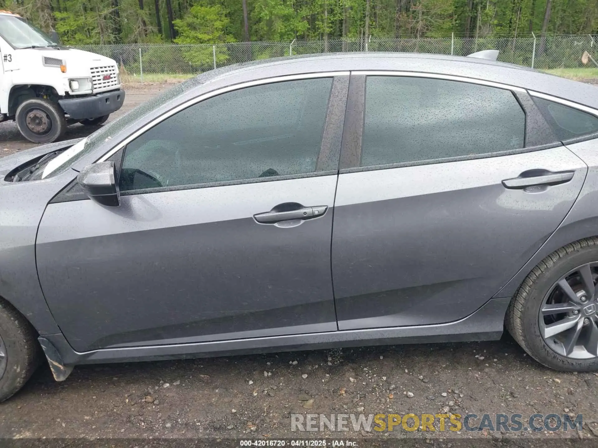 14 fotografías del automóvil dañado 19XFC1F34KE019654 HONDA CIVIC 2019