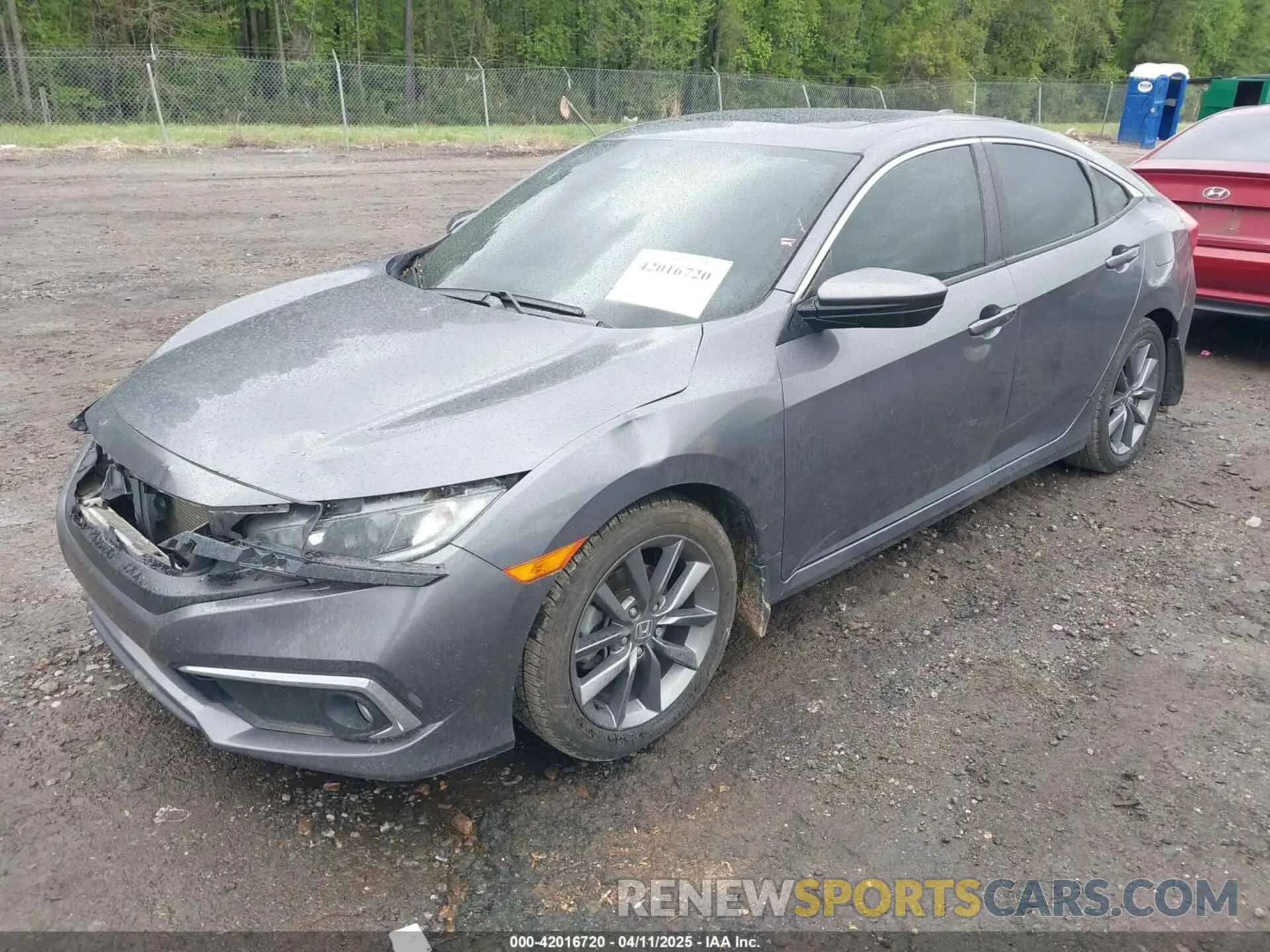 2 fotografías del automóvil dañado 19XFC1F34KE019654 HONDA CIVIC 2019