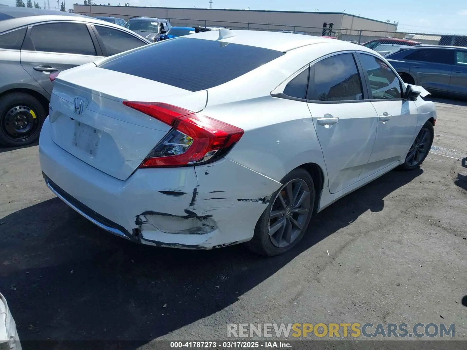4 fotografías del automóvil dañado 19XFC1F34KE203444 HONDA CIVIC 2019