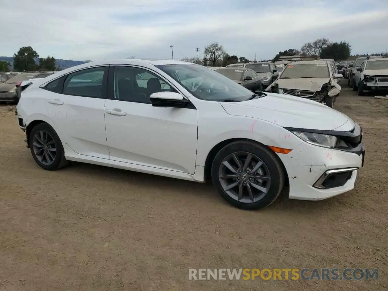 4 fotografías del automóvil dañado 19XFC1F34KE203511 HONDA CIVIC 2019