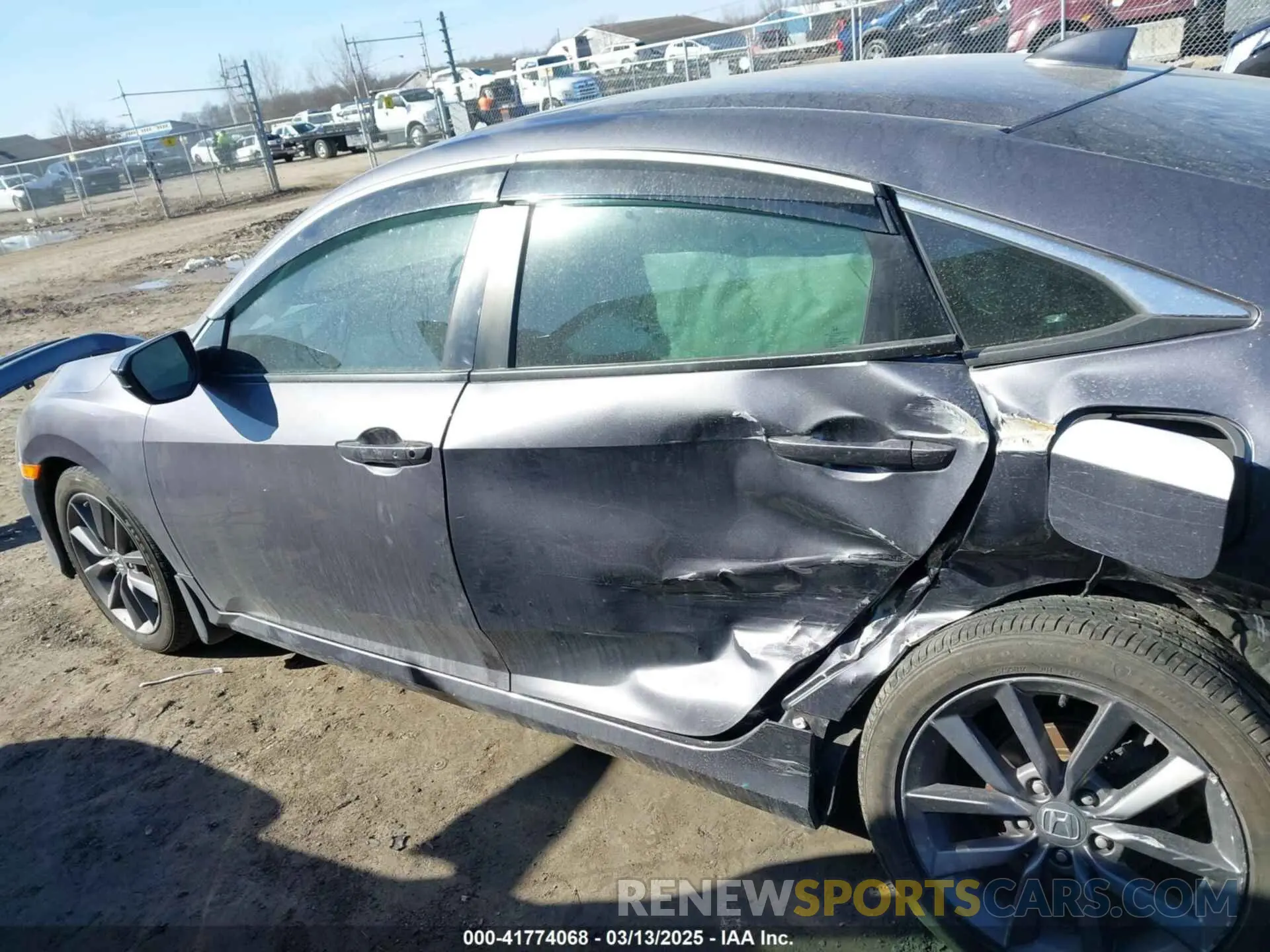 15 fotografías del automóvil dañado 19XFC1F35KE020036 HONDA CIVIC 2019