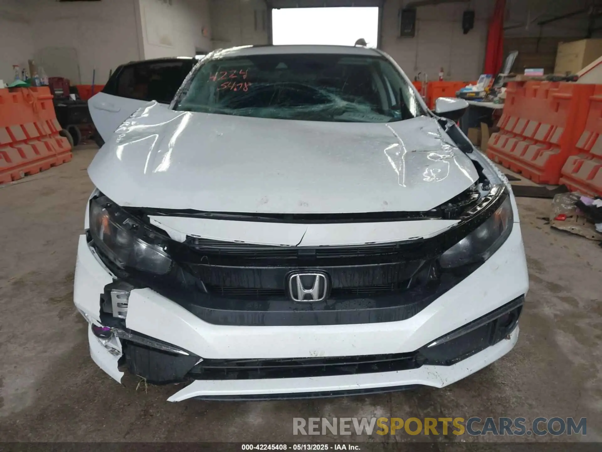12 fotografías del automóvil dañado 19XFC1F36KE016030 HONDA CIVIC 2019
