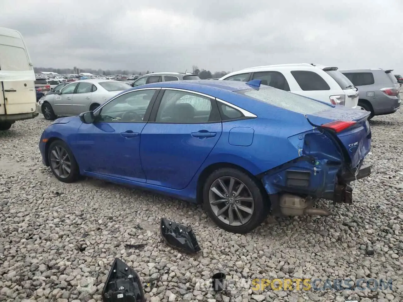 2 fotografías del automóvil dañado 19XFC1F38KE000959 HONDA CIVIC 2019