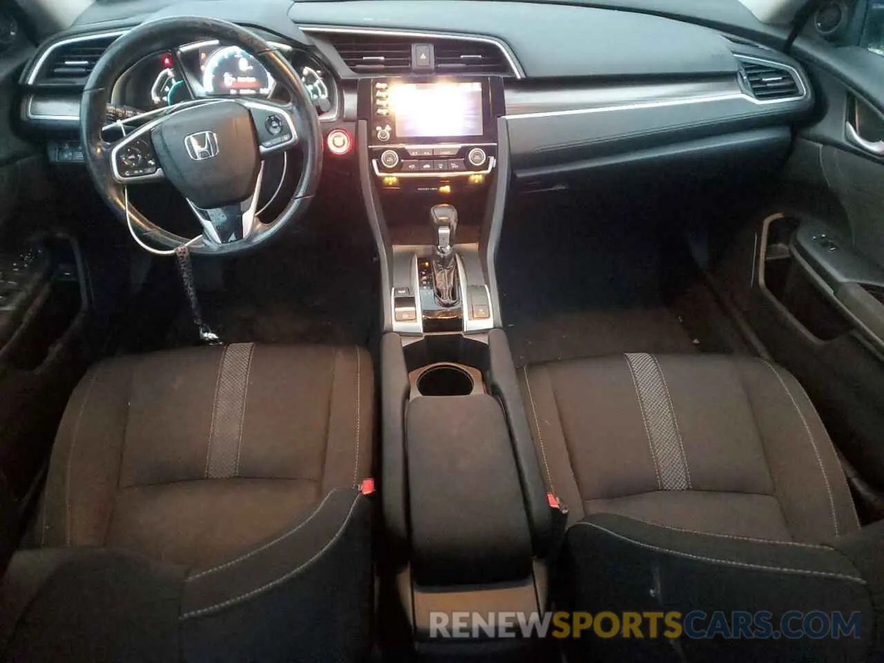 8 fotografías del automóvil dañado 19XFC1F38KE000959 HONDA CIVIC 2019