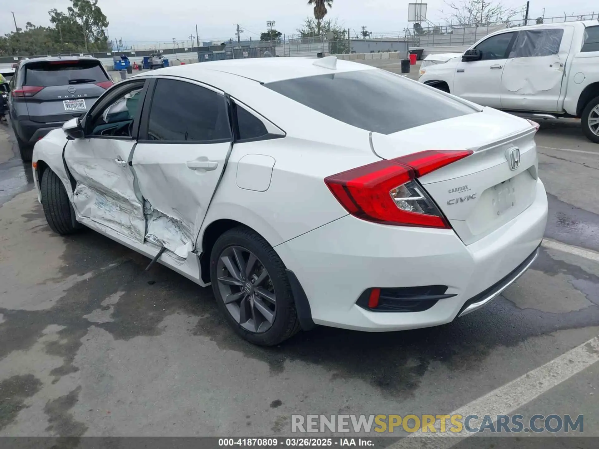 3 fotografías del automóvil dañado 19XFC1F38KE210039 HONDA CIVIC 2019