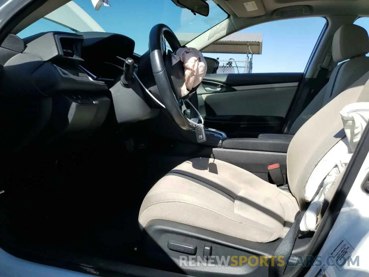 7 fotografías del automóvil dañado 19XFC1F39KE011162 HONDA CIVIC 2019