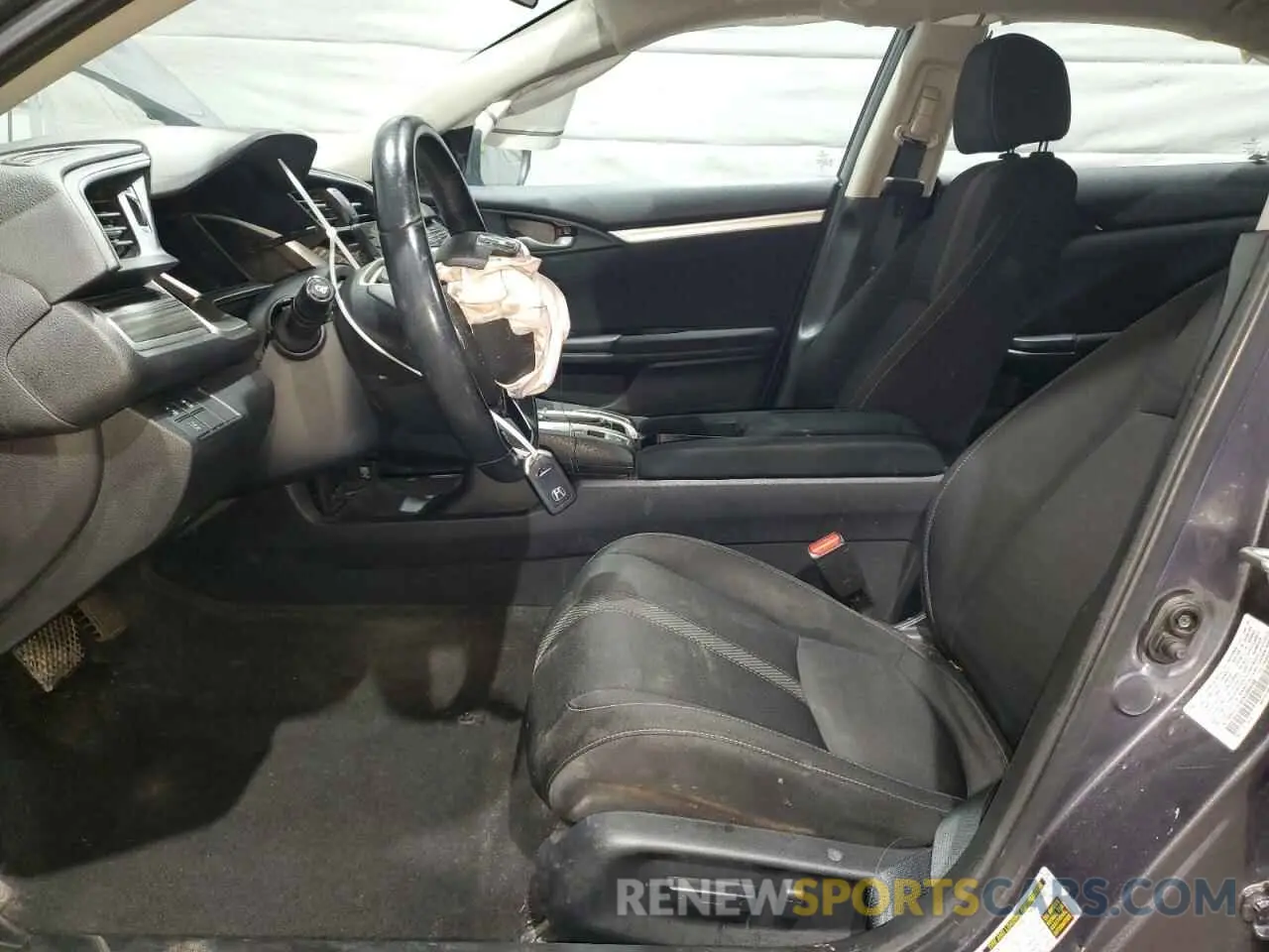 7 fotografías del automóvil dañado 19XFC1F3XKE004558 HONDA CIVIC 2019